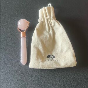 Origins rose quartz eye roller